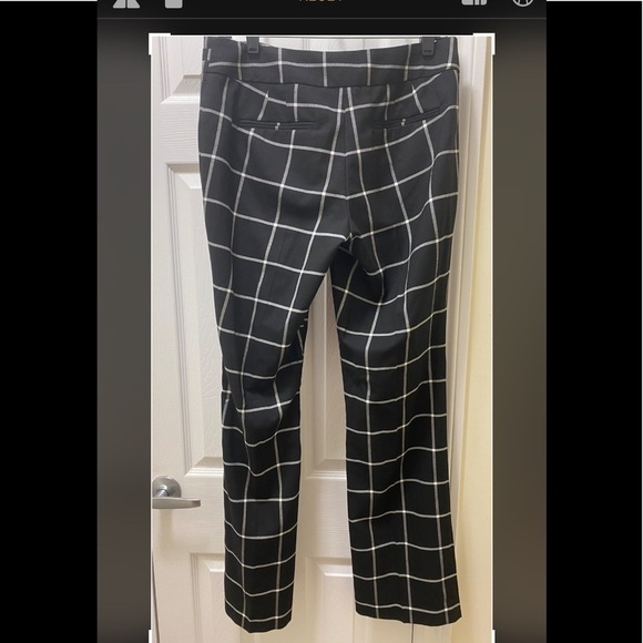 New York & Company Black & White Tailored Stretch Pants Size  6 Good Condition - Picture 4 of 7